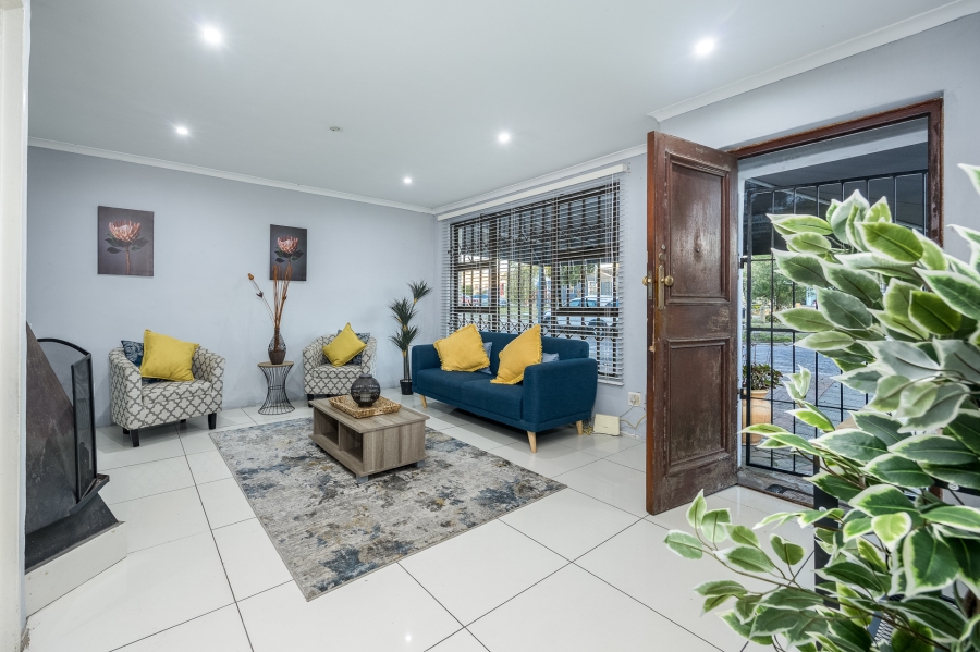 3 Bedroom Property for Sale in Northpine Western Cape